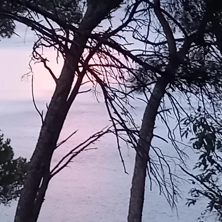 Chambre D Hote Les Heures Claires Istres Exterior foto